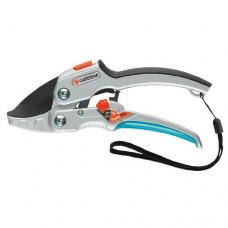 Секатор с храповым механизмом Gardena SmartCut